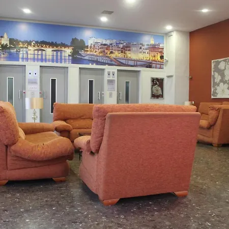 Triana Historic Center, Free Parking * Seville